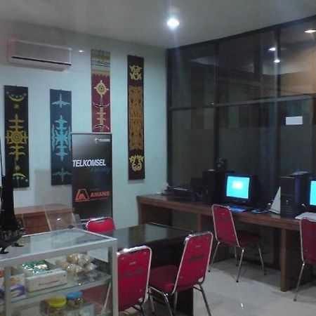 Amans Inn Ambon Zewnętrze zdjęcie
